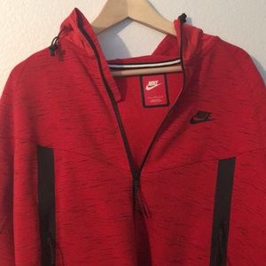 Nike Red Tech Fleece SIZE LG